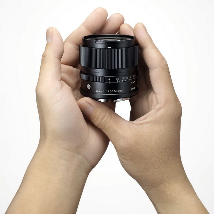 Sigma 90mm F2.8 DG DN C E