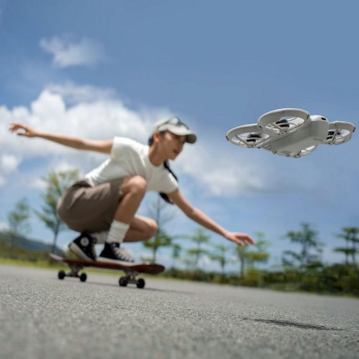 DJI Neo